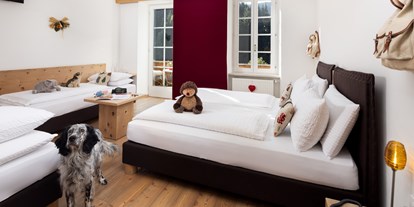 Hundehotel - Hundewiese: nicht eingezäunt - Mölten - Familienzimmer - Small & Lovely Hotel Zaluna