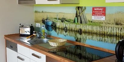 Hundehotel - Umgebungsschwerpunkt: Fluss - Klein Bünzow - Küche im Apartement - Halbinsel Peenemünde