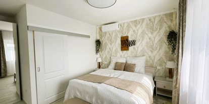 Hundehotel - Klimaanlage - Gemütliches Schlafzimmer mit fantastischem Meerblick - Villa Dobri Dupin