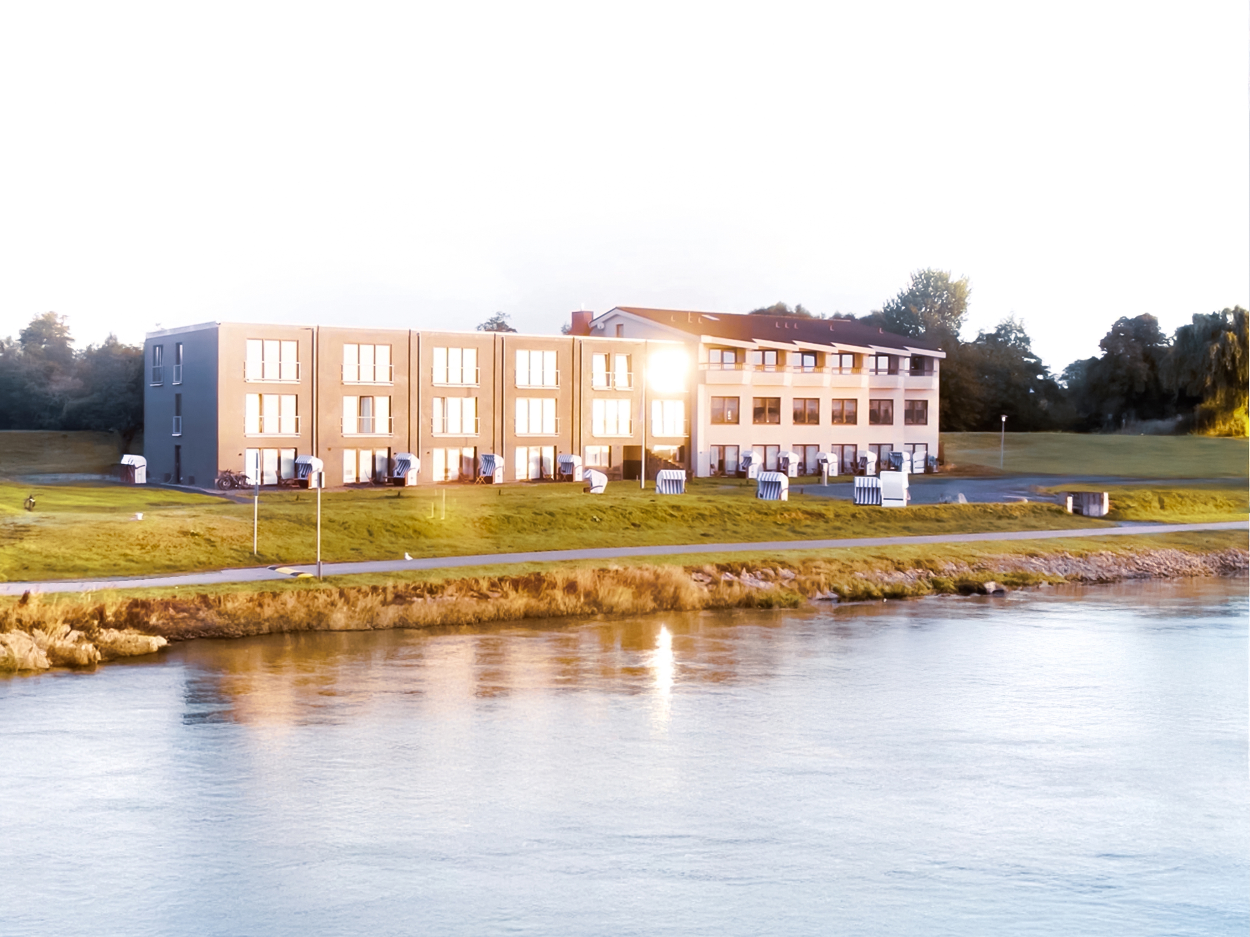 Urlaub-mit-Hund - Außenansicht BE BIO Hotel be natural - BE BIO be natural