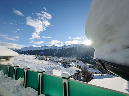 Hundehotel - Tiroler Oberland - Winterpanorama - Hotel Jennys Schlössl
