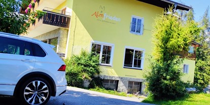 Hundehotel - WLAN - PLZ 8992 (Österreich) - Almfrieden Hotel & Romantikchalet