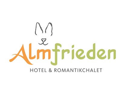 Hundehotel - Hundewiese: eingezäunt - Ilgenberg - Almfrieden Hotel & Romantikchalet - Almfrieden Hotel & Romantikchalet