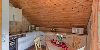 Hundehotel - Betzweiler-Wälde - Küche mit Sitzecke - Ferienwohnung Stinneshof
