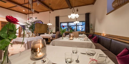 Hundehotel - Preisniveau: moderat - Schenna - Restaurant im Kerzenschein  - Hotel Das Badl