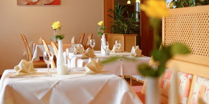 Hundehotel - Preisniveau: günstig - Deutschland - Im Restaurant - Hotel Restaurant Talblick