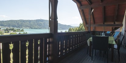 Hundehotel - Umgebungsschwerpunkt: See - Pörtschach am Wörther See - Balkon Ferienwohnung mit Blick auf den Wörthersee - Accanto Appartements