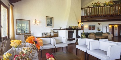 Hundehotel - Klassifizierung: 3 Sterne - Hotellobby mit Panoramafenstern - Hotel Rifugio Prategiano Maremma Toskana