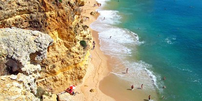 Hundehotel - Pools: Außenpool nicht beheizt - Algarve - Blick über den Strand - Monte Dourado Flat