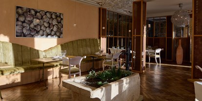 Hundehotel - Ladestation Elektroauto - Berner Oberland - Restaurant "Oh de Vie" - Lenkerhof gourmet spa resort - Realais & Châteaux