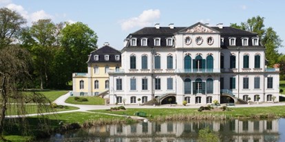 Hundehotel - Preisniveau: günstig - Espenau - Schloss Wilhelmsthal mit Schlosspark (1,5km fußläufig vom Waldhotel Schäferberg) - Waldhotel Schäferberg