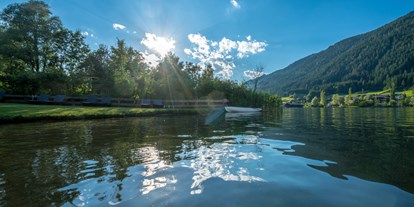 Hundehotel - Obervellach (Hermagor-Pressegger See) - Wasser - Berge - blauer Himmel. So geht Urlaub. - Hotel Das Leonhard