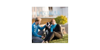 Hundehotel - Pools: Schwimmteich - HundeHotel Larimar - Hotel & Spa Larimar****S