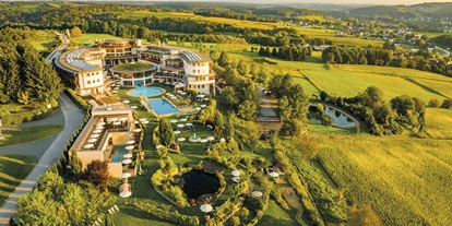 Hundehotel - Pools: Schwimmteich - Wellness auf 36.000 m² Resortfläche - Hotel & Spa Larimar****S