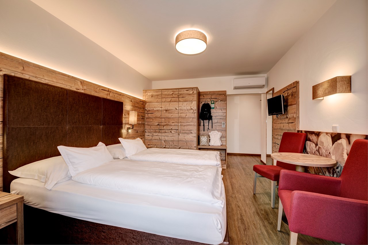 Hotel & Residence Der Heinrichshof Zimmerkategorien Doppezimmer Südbalkon