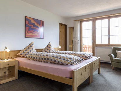 Hundehotel - Unterkunftsart: Hotel - Bodio TI - Doppelzimmer Südseite mit Balkon - Hotel Gravas Lodge