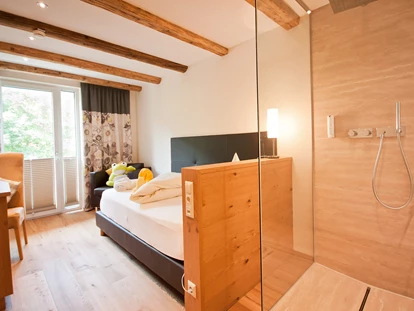 Hundehotel - Ladis - Ob wohnen am höchsten Niveau oder die preisgünstigere Alternative - Hier unsere Einzelzimmer Fingerhut - Hundehotel Riederhof