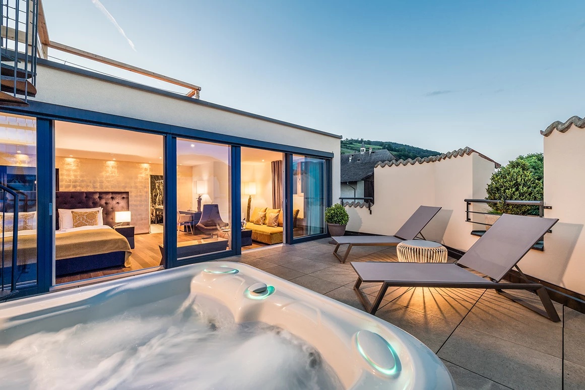 Urlaub-mit-Hund: Castanea Suite - Aktiv- und Vitalhotel Taubers Unterwirt