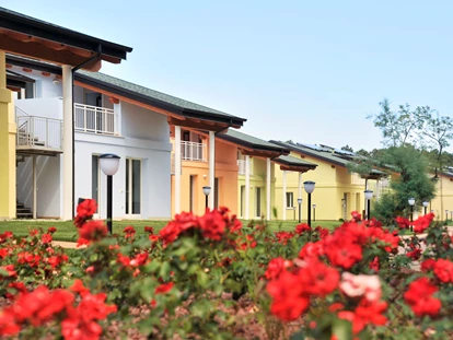 Hundehotel - Trink-/Fressnapf: an der Rezeption - Ferrara - Feriendorf Spiaggia Romea