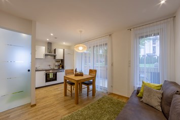Urlaub-mit-Hund: Küche - Apartment Hubertus 1 - Apartments Hubertus bei Meran - ganzjährig geöffnet