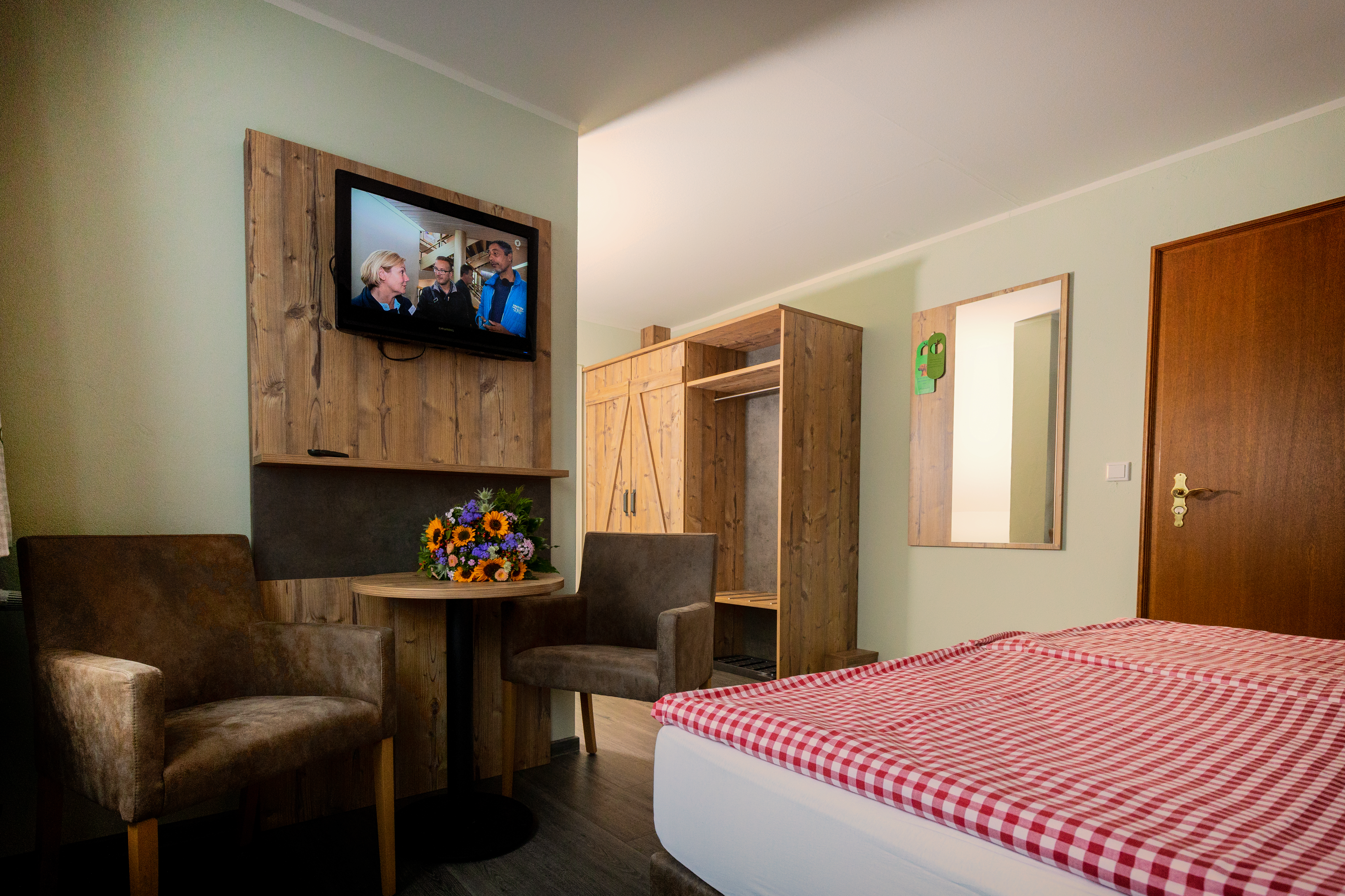 Hundehotel - Preisniveau: günstig - Doppelzimmer (ohne Balkon) - Hotel Hubertushöhe