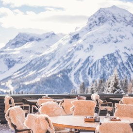 Urlaub-mit-Hund: Panorama Sonnenterrasse - Boutique Hotel Goldener Berg