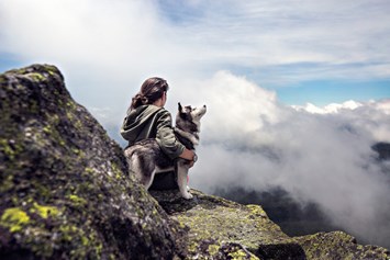 Urlaub-mit-Hund: Wandern mit dem Hund - Hotel Goldener Berg
