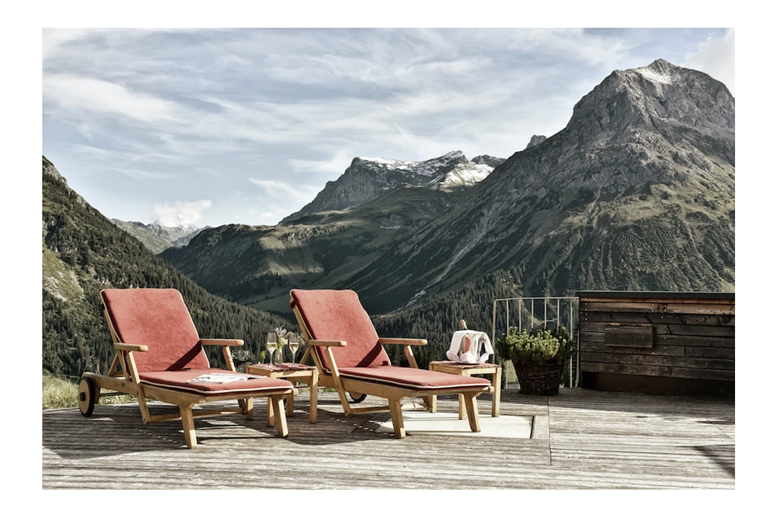 Urlaub-mit-Hund: Terrasse Goldener Berg - Hotel Goldener Berg - Your Mountain Selfcare Resort