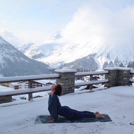 Urlaub-mit-Hund: Yoga im Hotel - Hotel Goldener Berg - Your Mountain Selfcare Resort