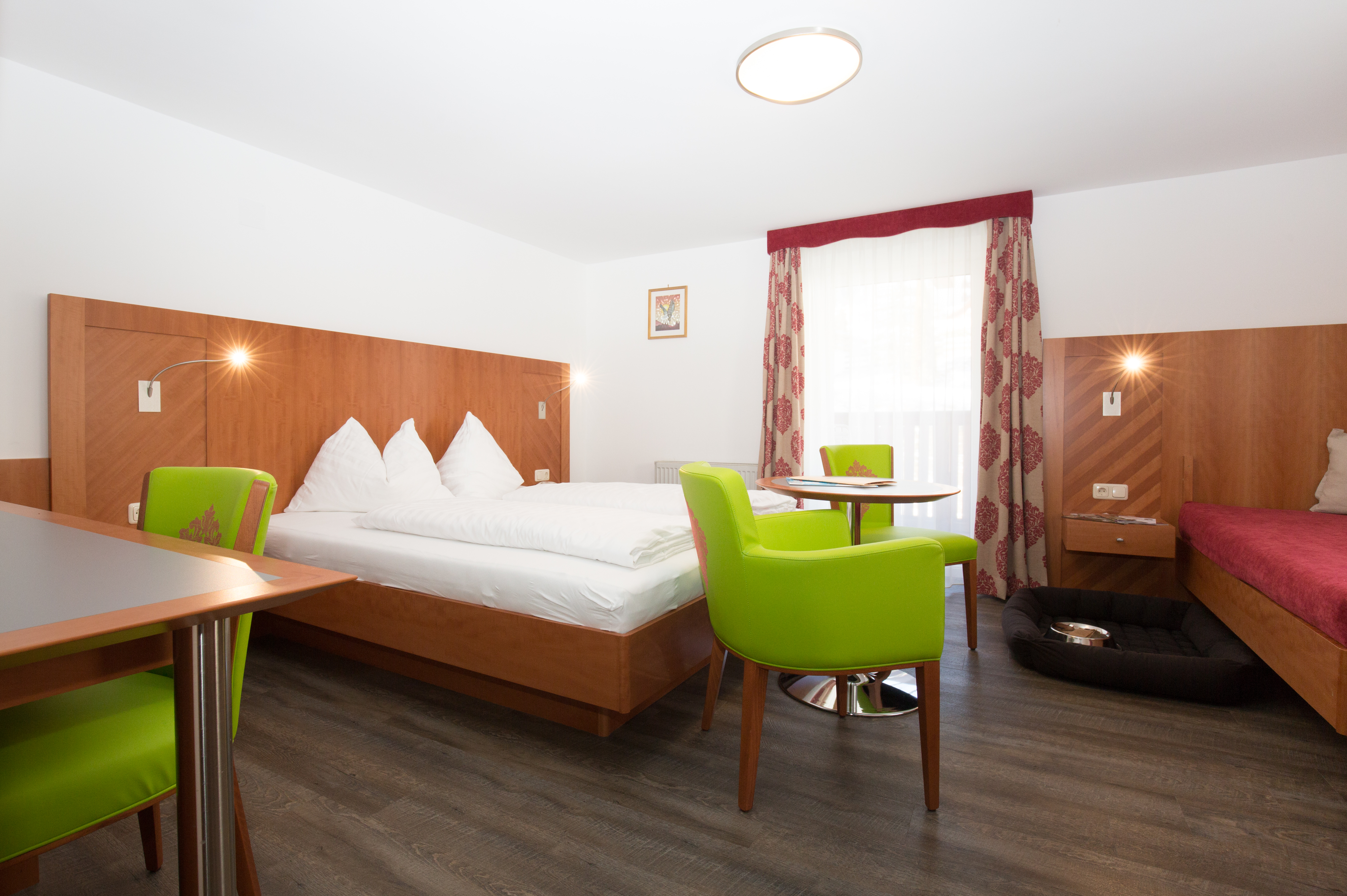 Urlaub-mit-Hund: Zimmer - Hotel Bergfrieden - Wohnen | Schlafen