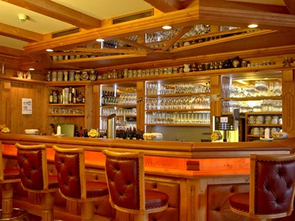 Hundehotel - Ladis - Bar - Hotel Bergfrieden Fiss in Tirol
