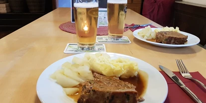 Hundehotel - Umgebungsschwerpunkt: Berg - Bernried (Landkreis Deggendorf) - Das leckere Abendessen 2022 - Pension Wildererhof