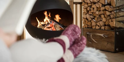 Hundehotel - Tauplitz - Gemütliche Stunden vorm Kamin im Chalet - Luxuslodge - Zeit zum Leben