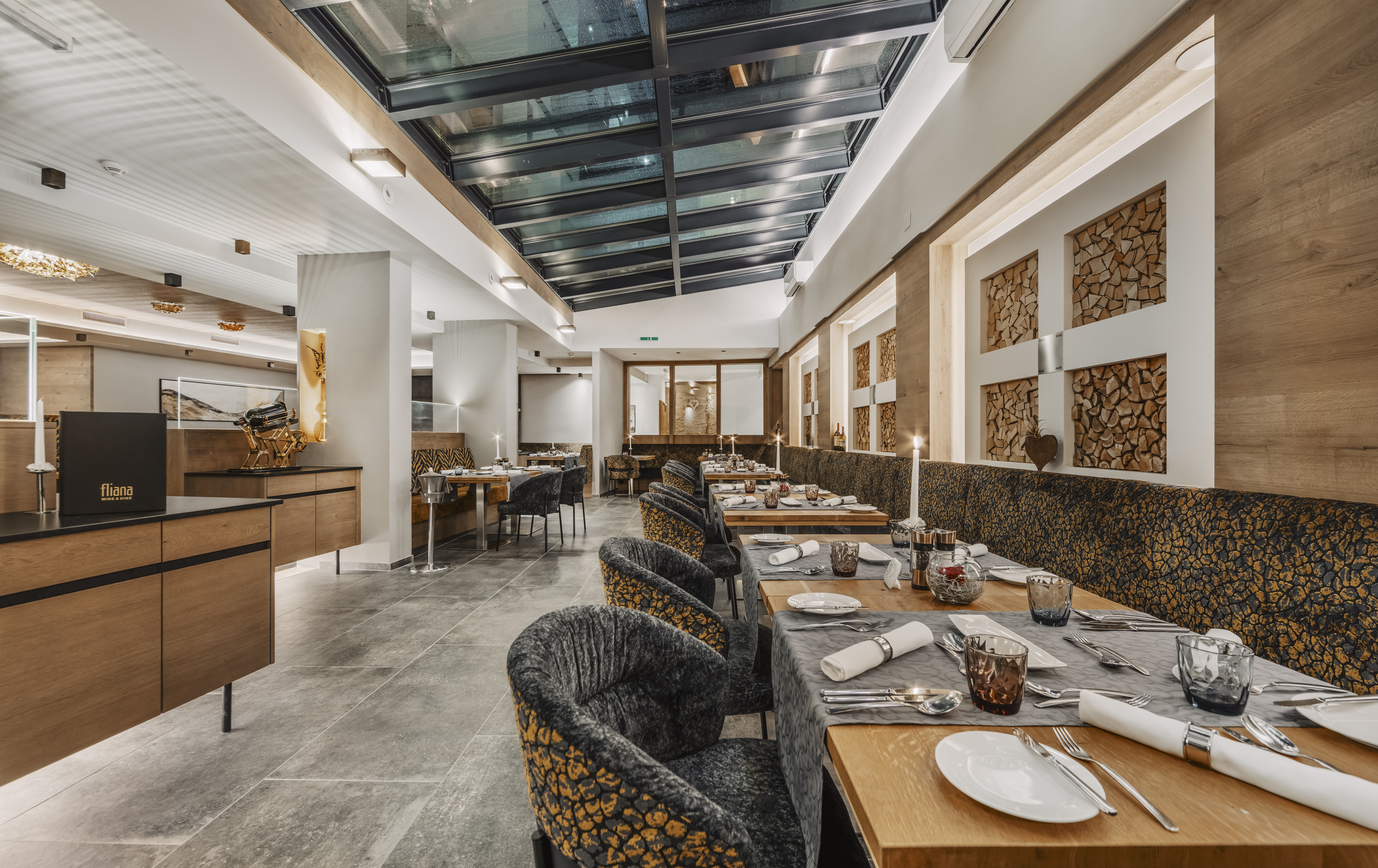 Hundehotel - Brand (Brand) - Speisesaal - Hotel Fliana