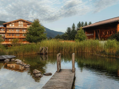 Hundehotel - Pools: Schwimmteich - Naturbadeteich - Naturresort PURADIES