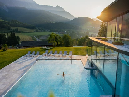 Hundehotel - Pools: Schwimmteich - Heaven Spa - Naturresort PURADIES