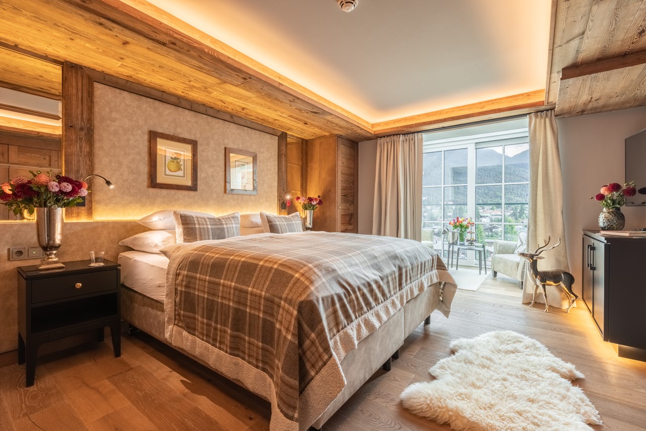 Alpin Resort Sacher Zimmerkategorien Alpin Doppelzimmer mit Bergblick