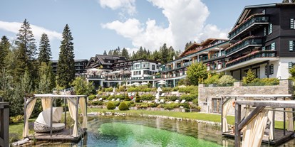 Hundehotel - Umhausen - Außenansicht Sommer - Alpin Resort Sacher