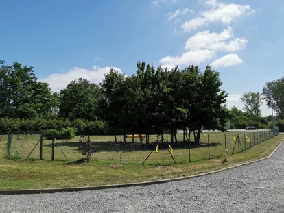 Hundehotel - Verpflegung: Halbpension - Mecklenburg-Vorpommern - Hundeauslauf - Familienhotel am Tierpark