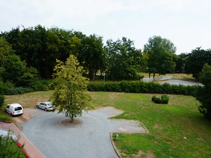 Hundehotel - Verpflegung: Halbpension - Mecklenburg-Vorpommern - Außenanlagen - Familienhotel am Tierpark