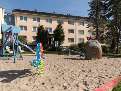 Hundehotel - Verpflegung: Halbpension - Mecklenburg-Vorpommern - Familienhotel am Tierpark