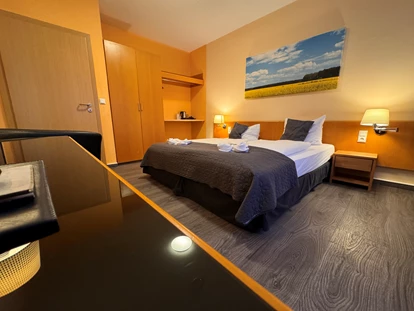 Hundehotel - Verpflegung: Halbpension - Mecklenburg-Vorpommern - Hundezimmer - Familienhotel am Tierpark