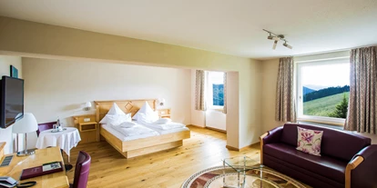 Hundehotel - Verpflegung: Halbpension - Baden-Württemberg - Hochzeitsjuniorsuite / Familienzimmer Komfort - Gut Lilienfein