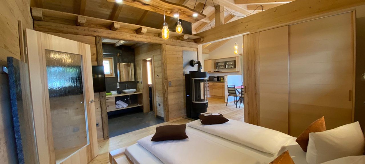 Hunderesort Waldeck Zimmerkategorien Holz Cottage