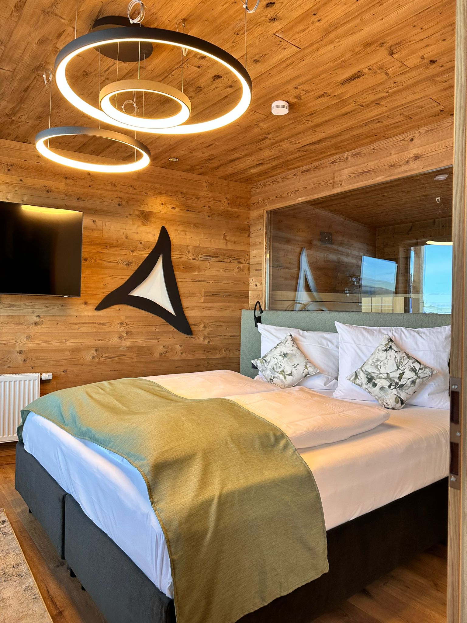 Urlaub-mit-Hund: Erdhaus groß Schlafbereich - Hunderesort Waldeck - Wohnen | Schlafen