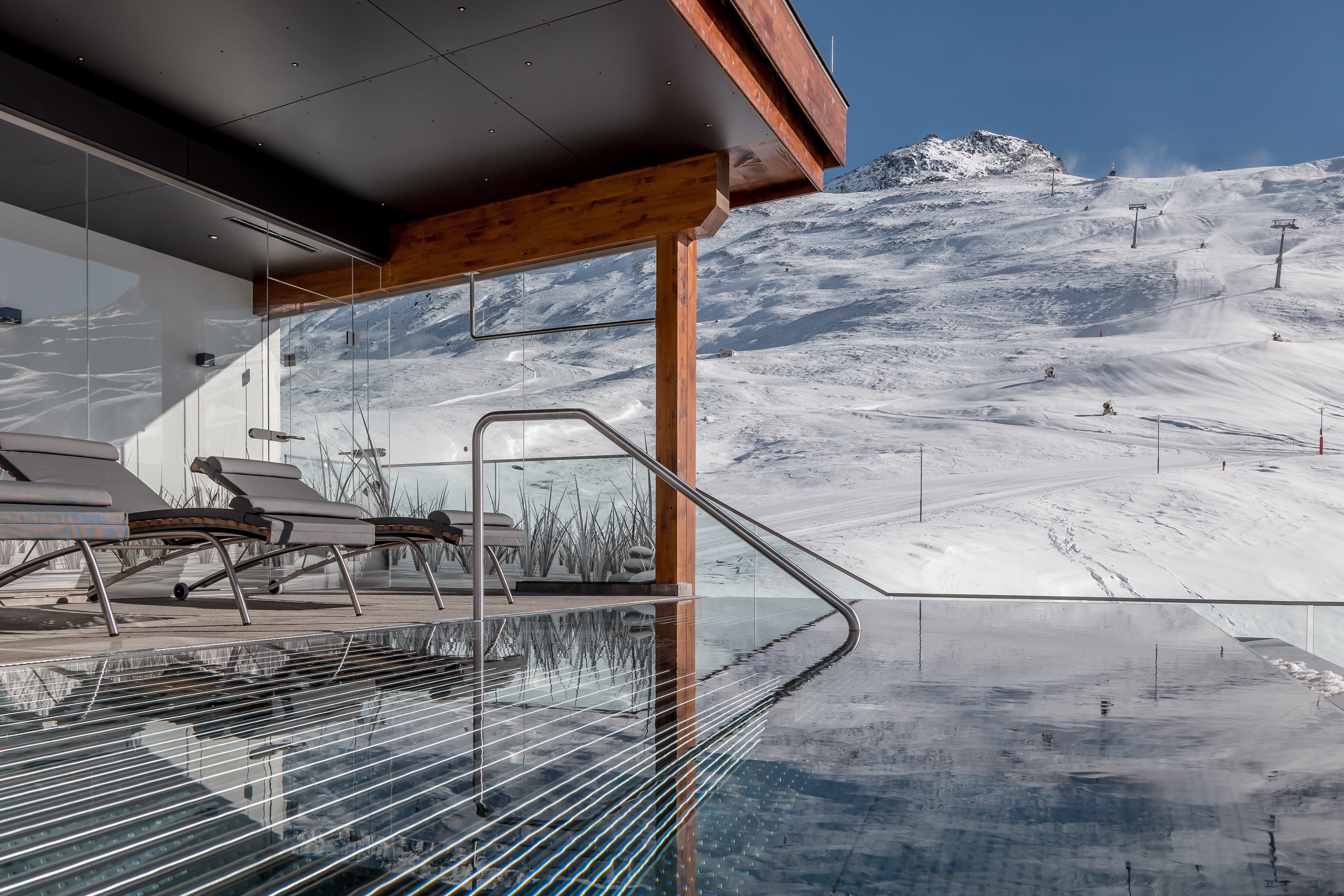 Urlaub-mit-Hund: SKI | GOLF | WELLNESS Hotel Riml - Wasser | Wellness