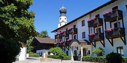 Hundehotel - Ebbs - Hoteleingang - Hotel Gut Ising