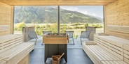 Hundehotel - PLZ 7551 (Schweiz) - Der neue Wellnessbereich VISTA - Sauna mit atemberaubendem Panoramablick - Wanderhotel Vinschgerhof