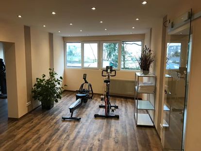 Hundehotel - Verpflegung: Halbpension - Baden-Württemberg - Fitnessraum im Haupthaus - Hotel-Resort Waldachtal