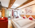 Urlaub-mit-Hund: Bio Zimmer Fachwerkhaus - Bodensee Hotel Storchen 